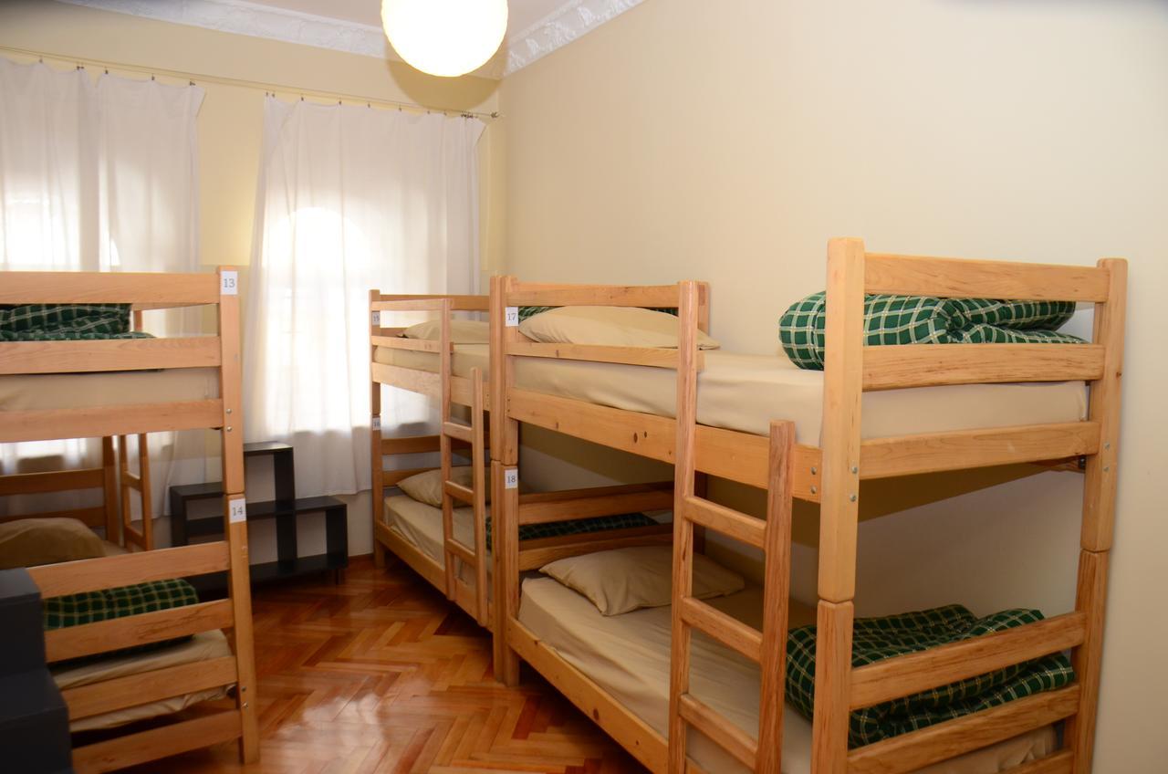 Hostel Batumi Globus Εξωτερικό φωτογραφία