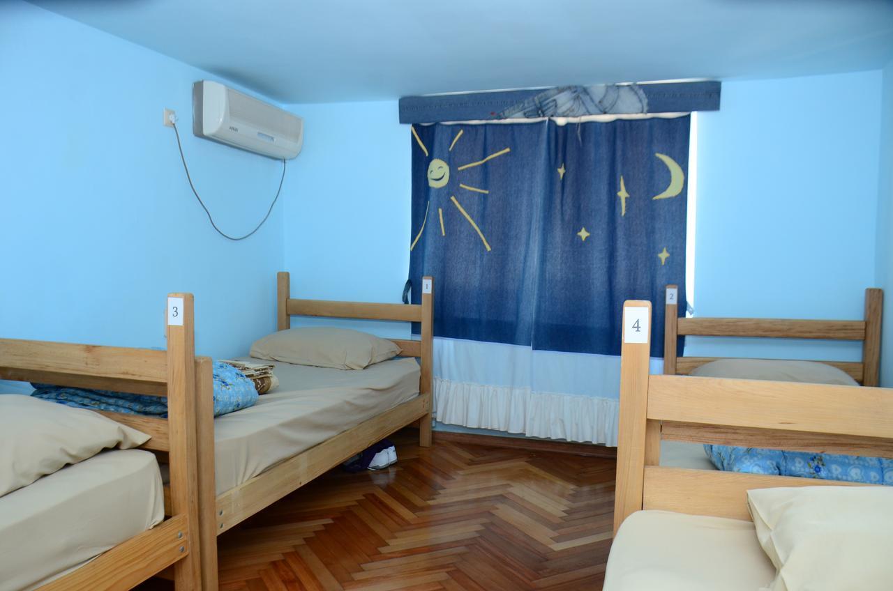 Hostel Batumi Globus Εξωτερικό φωτογραφία