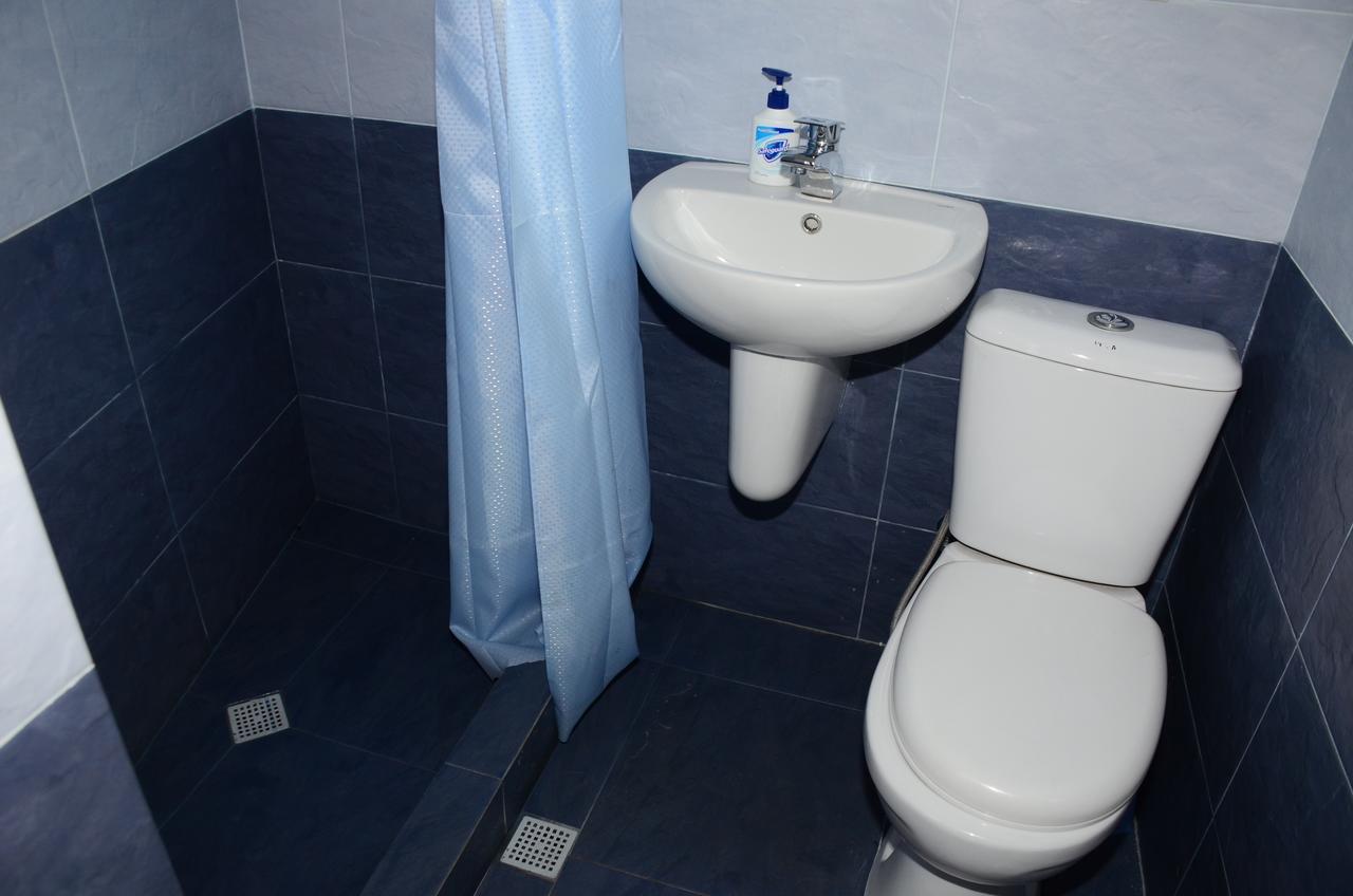 Hostel Batumi Globus Εξωτερικό φωτογραφία